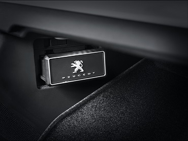 PEUGEOT PEUGEOT 5008 SUV Refill for air freshener diffuser built into glove compartment